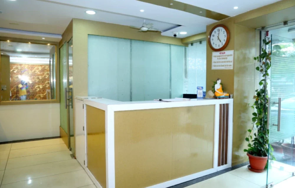 Hotel R R Comfort INN