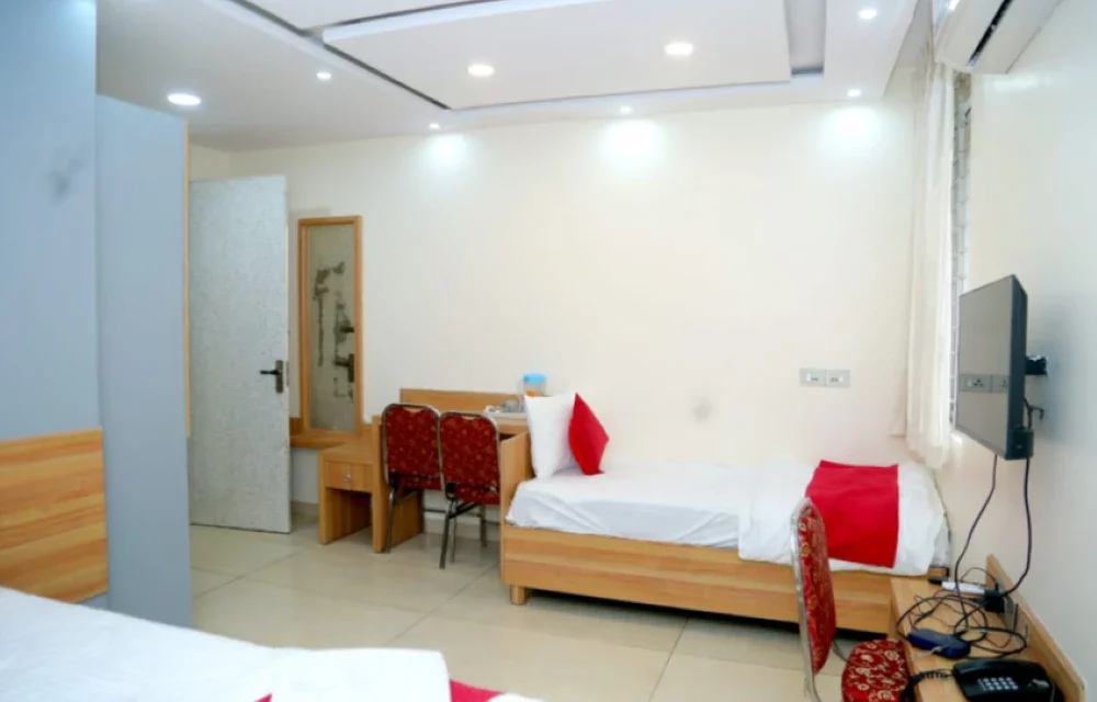 Hotel R R Comfort INN Gallery Images